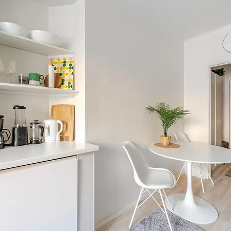 Apartment Your Base - Chic & Well-located - 24h Keybox Entry *