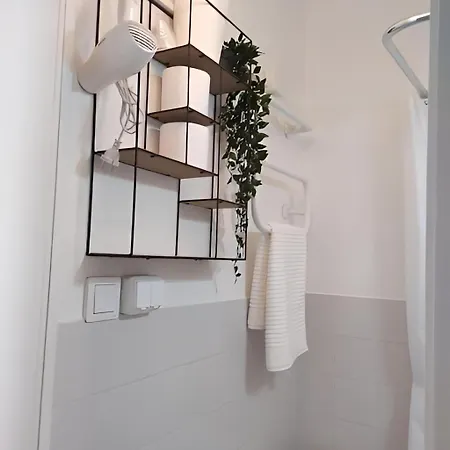 Your Base - Chic & Well-located - 24h Keybox Entry Apartment *